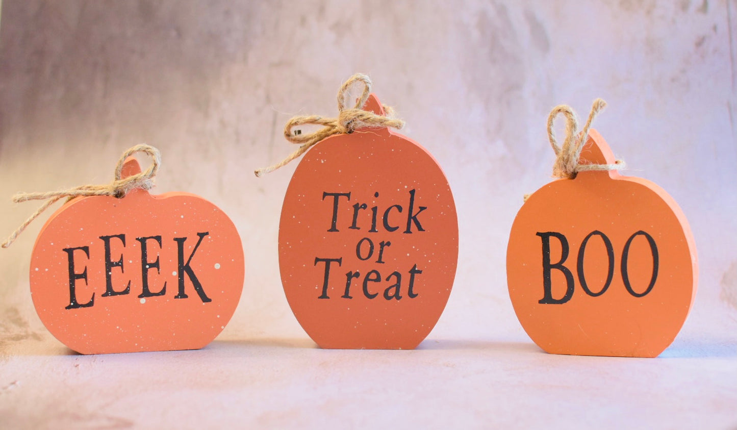 Reversible Pumpkin Shelf Sitters