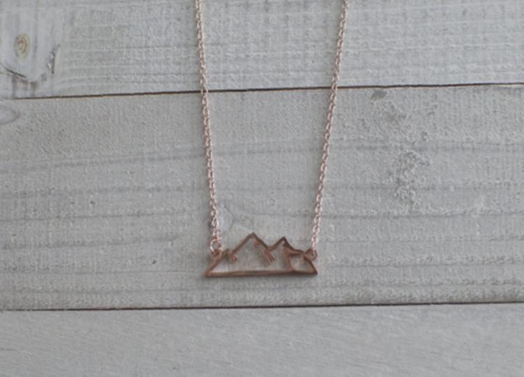 Mountains are calling necklace